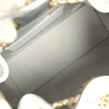 Chanel Chanel Mini 25 Hobo Bag Metallic Silver Caviar Gold Hardware | Thumbnail 8 Chanel Chanel Mini 25 Hobo Bag Metallic Silver Caviar Gold Hardware | Thumbnail 8