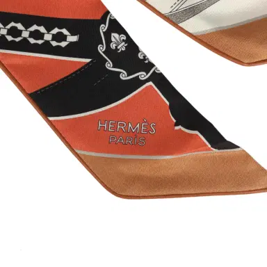 HERMÈS Hermes "La Promenade Du Matin Forever" Barenia, Brique, Black Leather Trim Silk Twilly | Thumbnail 3 HERMÈS Hermes "La Promenade Du Matin Forever" Barenia, Brique, Black Leather Trim Silk Twilly | Thumbnail 3