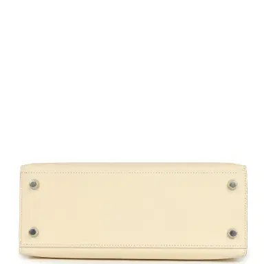 HERMÈS Hermes Kelly Sellier 25 Tri-Color Nata, Chai, Gris Meyer Epsom Palladium Hardware | Thumbnail 6 HERMÈS Hermes Kelly Sellier 25 Tri-Color Nata, Chai, Gris Meyer Epsom Palladium Hardware | Thumbnail 6