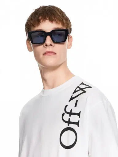Off-White Vertical Bookish Skate Short Sleeve T-Shirt | Thumbnail 5 Off-White Vertical Bookish Skate Short Sleeve T-Shirt | Thumbnail 5