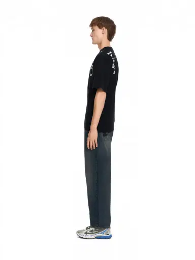 Off-White Vertical Bookish Skate Short Sleeve T-Shirt | Thumbnail 3 Off-White Vertical Bookish Skate Short Sleeve T-Shirt | Thumbnail 3