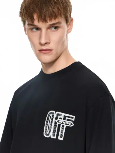 Off-White Motion Arrow Skate Short Sleeve T-Shirt | Thumbnail 5 Off-White Motion Arrow Skate Short Sleeve T-Shirt | Thumbnail 5