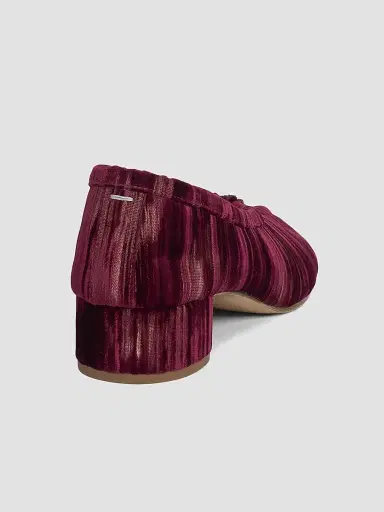 Maison Margiela Women's Tabi Ballerina 35MM Textured Velvet Pumps - Cordovan Red | Thumbnail 3 Maison Margiela Women's Tabi Ballerina 35MM Textured Velvet Pumps - Cordovan Red | Thumbnail 3