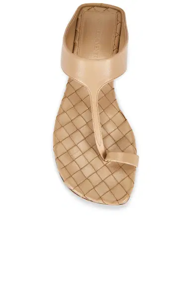 Bottega Veneta Livia Flat Thong Sandal | Thumbnail 4 Bottega Veneta Livia Flat Thong Sandal | Thumbnail 4