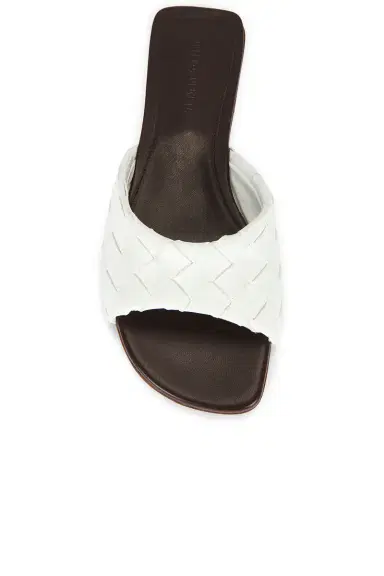 Bottega Veneta Livia Flat Sandal | Thumbnail 4 Bottega Veneta Livia Flat Sandal | Thumbnail 4