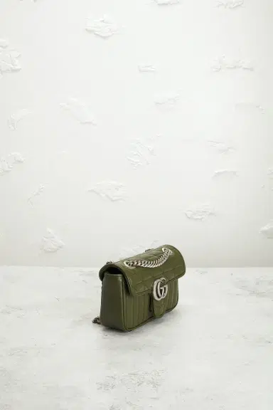 Gucci GG Marmont Shoulder Bag | Thumbnail 4 Gucci GG Marmont Shoulder Bag | Thumbnail 4