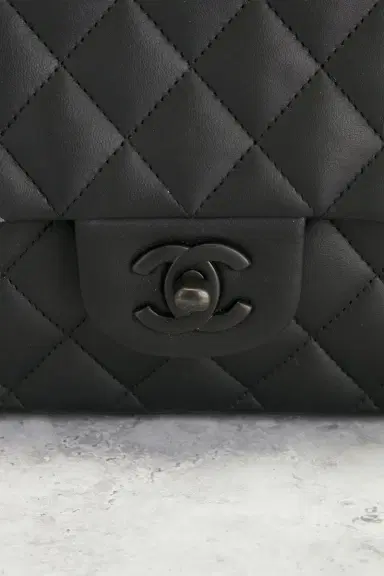 chanel Chanel Lambskin So Black Classic Double Flap Bag | Thumbnail 6 chanel Chanel Lambskin So Black Classic Double Flap Bag | Thumbnail 6