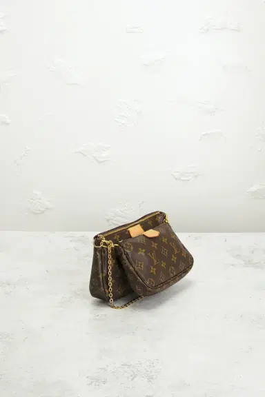 FWRD Renew Louis Vuitton Monogram Multi Pochette Accessoires Shoulder Bag | Thumbnail 4 FWRD Renew Louis Vuitton Monogram Multi Pochette Accessoires Shoulder Bag | Thumbnail 4