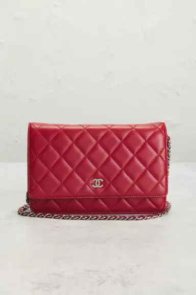 chanel Chanel Lambskin Classic Wallet On Chain | Thumbnail 2 chanel Chanel Lambskin Classic Wallet On Chain | Thumbnail 2