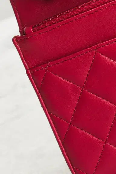 chanel Chanel Lambskin Classic Wallet On Chain | Thumbnail 7 chanel Chanel Lambskin Classic Wallet On Chain | Thumbnail 7