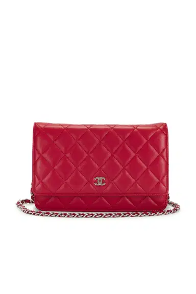 chanel Chanel Lambskin Classic Wallet On Chain | Thumbnail 1 chanel Chanel Lambskin Classic Wallet On Chain | Thumbnail 1