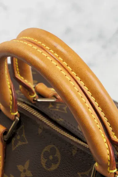 Louis Vuitton Monogram Speedy 30 Handbag | Thumbnail 8 Louis Vuitton Monogram Speedy 30 Handbag | Thumbnail 8