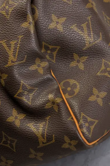 Louis Vuitton Monogram Speedy 30 Handbag | Thumbnail 9 Louis Vuitton Monogram Speedy 30 Handbag | Thumbnail 9