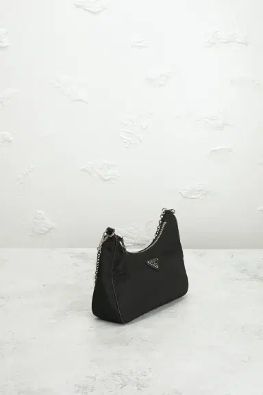 prada Prada Re-Edition 2005 Re-Nylon Shoulder Bag | Thumbnail 4 prada Prada Re-Edition 2005 Re-Nylon Shoulder Bag | Thumbnail 4