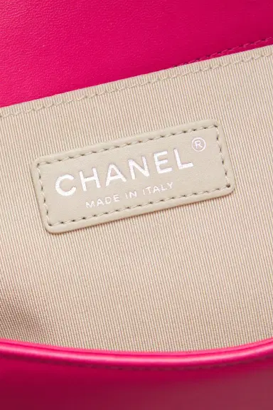 Chanel Chanel Lambskin Boy Bag | Thumbnail 5 Chanel Chanel Lambskin Boy Bag | Thumbnail 5