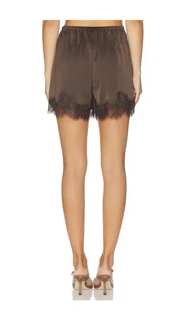 Elodie the Label Kaia Shorts | Thumbnail 4 Elodie the Label Kaia Shorts | Thumbnail 4