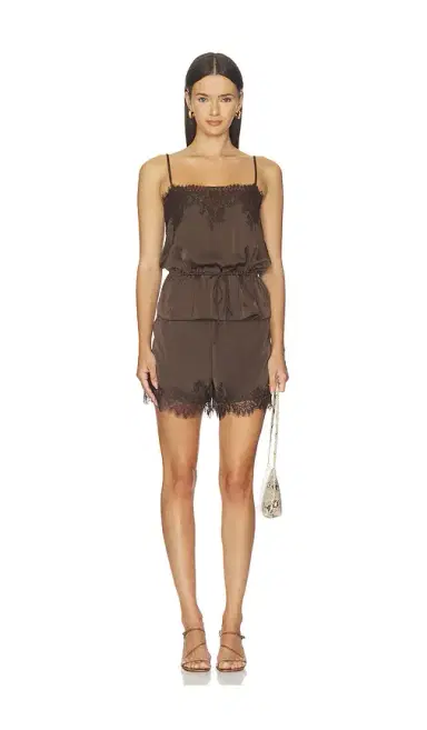 Elodie the Label Kaia Shorts | Thumbnail 5 Elodie the Label Kaia Shorts | Thumbnail 5