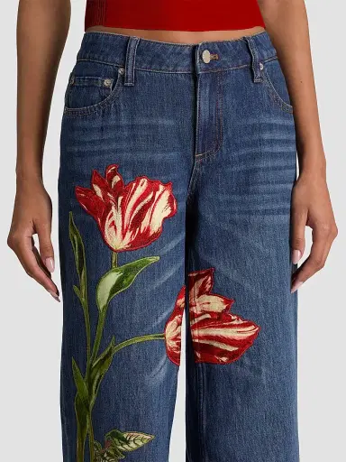 ALICE + OLIVIA Women's Amazing Embroidered Appliqué Baggy Low-Rise Jeans - Freyja Blue Soft Tulip | Thumbnail 5 ALICE + OLIVIA Women's Amazing Embroidered Appliqué Baggy Low-Rise Jeans - Freyja Blue Soft Tulip | Thumbnail 5