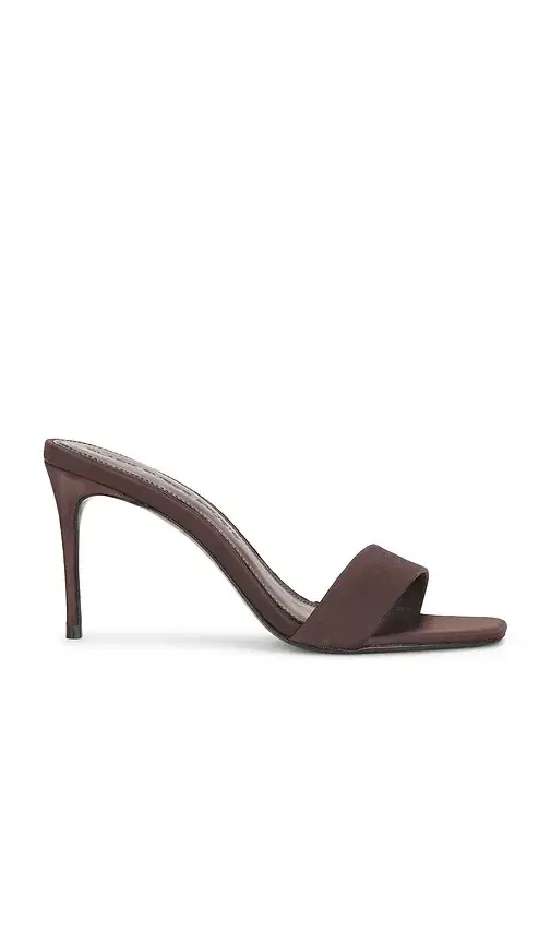 Naomi 80 Mule Naomi 80 Mule