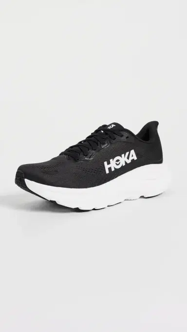 Hoka Clifton 11 Sneakers Black / White 7 | Thumbnail 2 Hoka Clifton 11 Sneakers Black / White 7 | Thumbnail 2