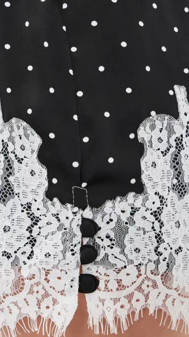 VRG GRL Monikh atin Lace Shorts Polka Dot | Thumbnail 6 VRG GRL Monikh atin Lace Shorts Polka Dot | Thumbnail 6