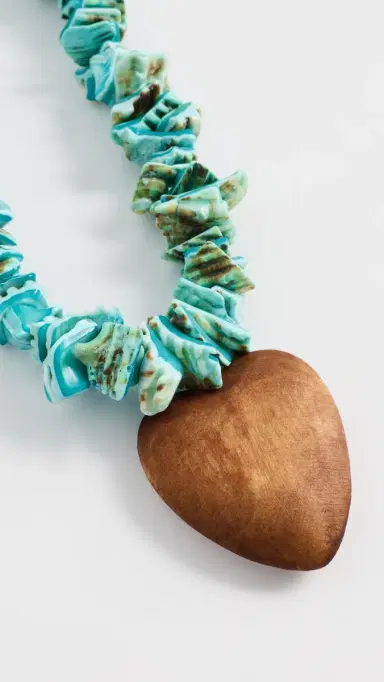Logan Tay Blue Beaded Wooden Heart Necklace | Thumbnail 4 Logan Tay Blue Beaded Wooden Heart Necklace | Thumbnail 4