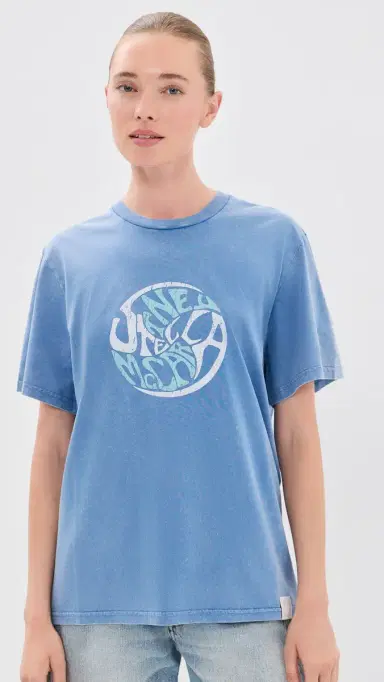 Stella McCartney Abbey Road Boyfriend T-Shirt Washed ight Blue | Thumbnail 3 Stella McCartney Abbey Road Boyfriend T-Shirt Washed ight Blue | Thumbnail 3