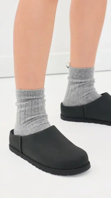 UGG Otzo Clogs | Thumbnail 3 UGG Otzo Clogs | Thumbnail 3