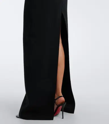 David Koma Embellished halterneck gown | Thumbnail 4 David Koma Embellished halterneck gown | Thumbnail 4
