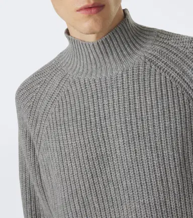 Allude Wool and cashmere turtleneck sweater | Thumbnail 5 Allude Wool and cashmere turtleneck sweater | Thumbnail 5