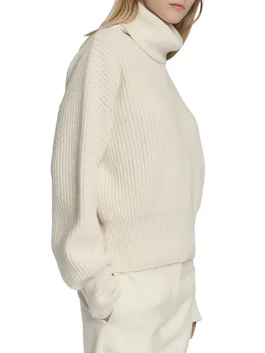 Malo Women's Rib-Knit Cashmere Turtleneck Sweater - Margherita | Thumbnail 5 Malo Women's Rib-Knit Cashmere Turtleneck Sweater - Margherita | Thumbnail 5