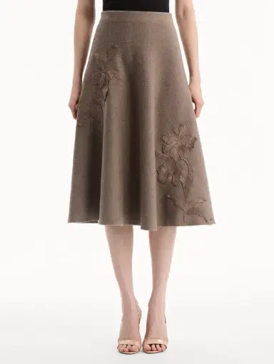 Oscar de la Renta Hibiscus Embroidered Knit Skirt | Thumbnail 3 Oscar de la Renta Hibiscus Embroidered Knit Skirt | Thumbnail 3