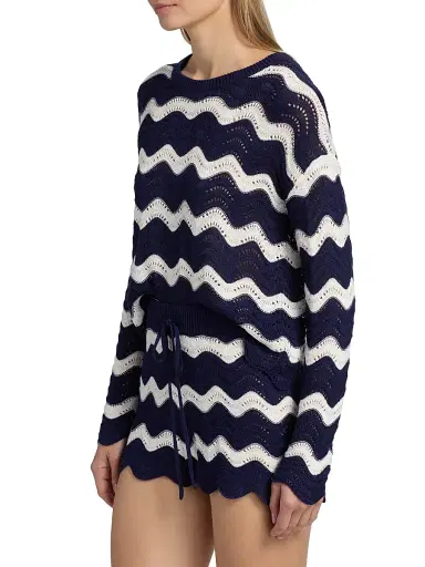 BEACH RIOT Women's Beach Chevron Sweater - Navy And White Tides - Size Large | Thumbnail 4 BEACH RIOT Women's Beach Chevron Sweater - Navy And White Tides - Size Large | Thumbnail 4