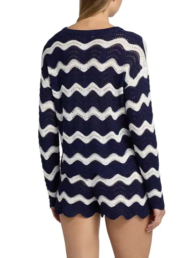 BEACH RIOT Women's Beach Chevron Sweater - Navy And White Tides - Size Large | Thumbnail 5 BEACH RIOT Women's Beach Chevron Sweater - Navy And White Tides - Size Large | Thumbnail 5
