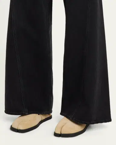 Maison Margiela Tabi Suede Daily Mules | Thumbnail 2 Maison Margiela Tabi Suede Daily Mules | Thumbnail 2