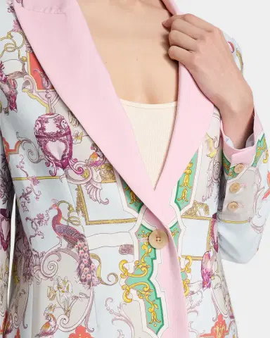 L'AGENCE Gweny Scarf-Print Relaxed Blazer | Thumbnail 5 L'AGENCE Gweny Scarf-Print Relaxed Blazer | Thumbnail 5