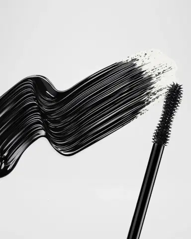 Dior The Eye Essentials Set with Overvolume Mascara | Thumbnail 2 Dior The Eye Essentials Set with Overvolume Mascara | Thumbnail 2