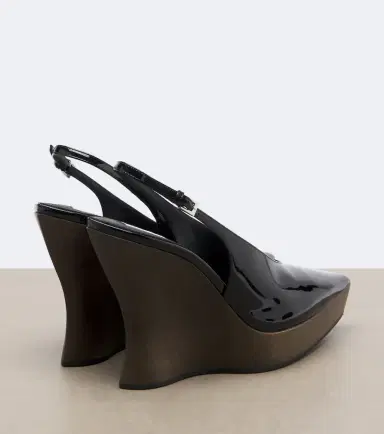 Alaia Alaïa Patent leather wedge slingback clogs | Thumbnail 4 Alaia Alaïa Patent leather wedge slingback clogs | Thumbnail 4