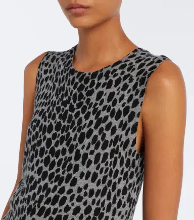 Nili Lotan Nessa leopard-print cashmere top | Thumbnail 4 Nili Lotan Nessa leopard-print cashmere top | Thumbnail 4