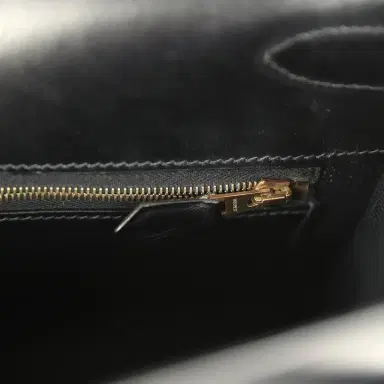 HERMÈS Vintage Hermes Kelly Retourne 40 Black Box Gold Hardware | Thumbnail 9 HERMÈS Vintage Hermes Kelly Retourne 40 Black Box Gold Hardware | Thumbnail 9