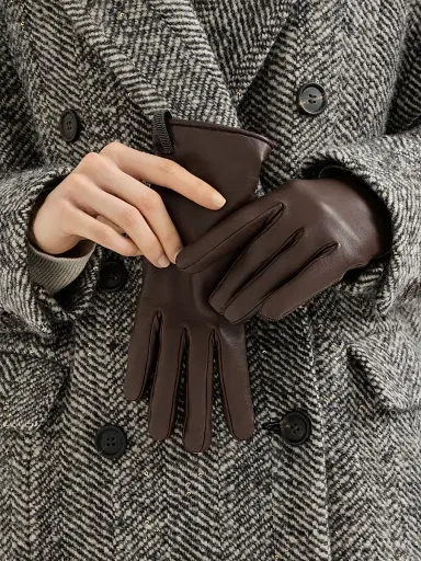 Brunello Cucinelli Women's Nappa Leather Gloves with Monili | Thumbnail 2 Brunello Cucinelli Women's Nappa Leather Gloves with Monili | Thumbnail 2