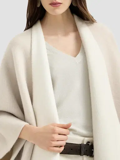 Brunello Cucinelli Women's Wool and Cashmere Double Knit Reversible Poncho - Panama | Thumbnail 5 Brunello Cucinelli Women's Wool and Cashmere Double Knit Reversible Poncho - Panama | Thumbnail 5