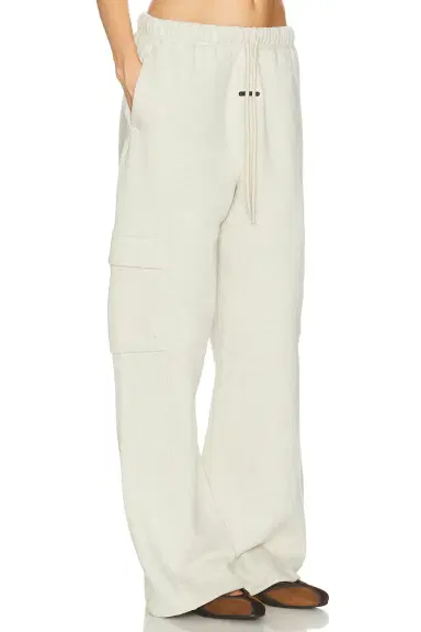 Fear of God ESSENTIALS Cargo Relaxed Sweatpant | Thumbnail 2 Fear of God ESSENTIALS Cargo Relaxed Sweatpant | Thumbnail 2