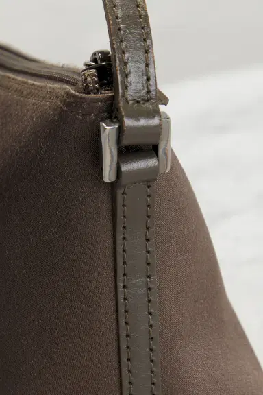 FWRD Renew Gucci GG Boat Pochette Shoulder Bag | Thumbnail 9 FWRD Renew Gucci GG Boat Pochette Shoulder Bag | Thumbnail 9