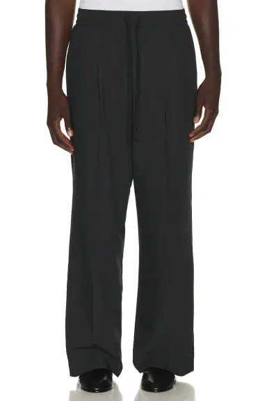 Fear of God ESSENTIALS Pleat Front Drawstring Pant | Thumbnail 1 Fear of God ESSENTIALS Pleat Front Drawstring Pant | Thumbnail 1