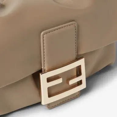 Fendi Baguette Soft Small | Thumbnail 5 Fendi Baguette Soft Small | Thumbnail 5