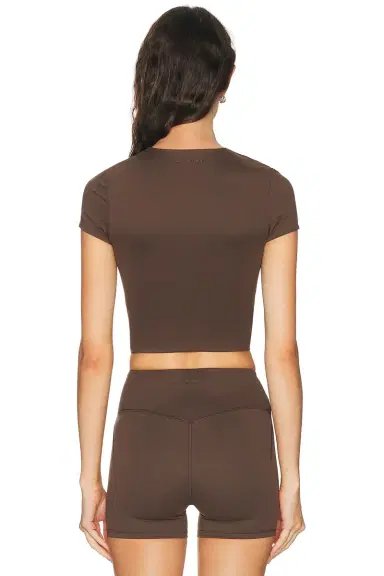 NikeSKIMS Matte Corset Short Sleeve Crop Top | Thumbnail 3 NikeSKIMS Matte Corset Short Sleeve Crop Top | Thumbnail 3