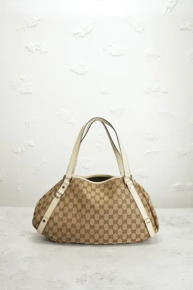 Gucci Gucci Abbey Shoulder Bag | Thumbnail 2 Gucci Gucci Abbey Shoulder Bag | Thumbnail 2