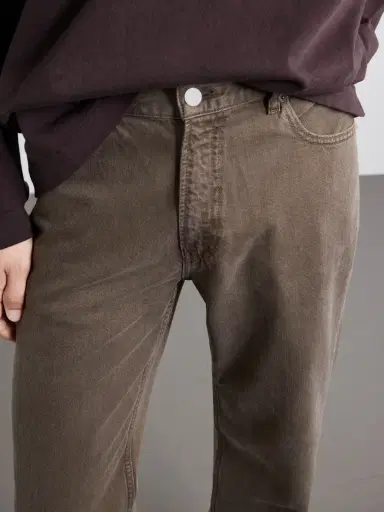 Frame Relaxed Straight-Leg Jeans - Men | Thumbnail 5 Frame Relaxed Straight-Leg Jeans - Men | Thumbnail 5