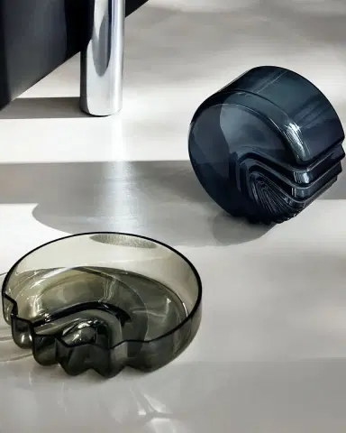 Zaha Hadid Design Pulse Glass Platter | Thumbnail 4 Zaha Hadid Design Pulse Glass Platter | Thumbnail 4